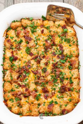 Cheesy Tater Tot Breakfast Bake