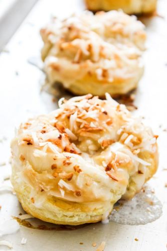 Coconut Knots