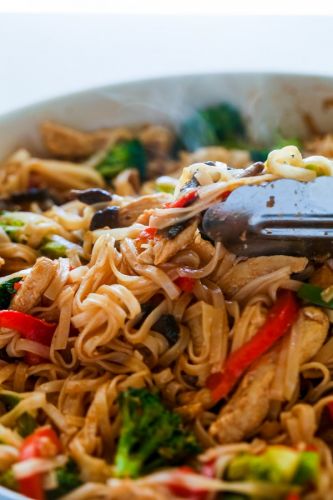 Chicken Stir Fry with Rice Noodles