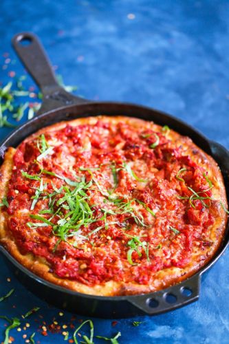 Deep Dish Chicago-Style Pizza