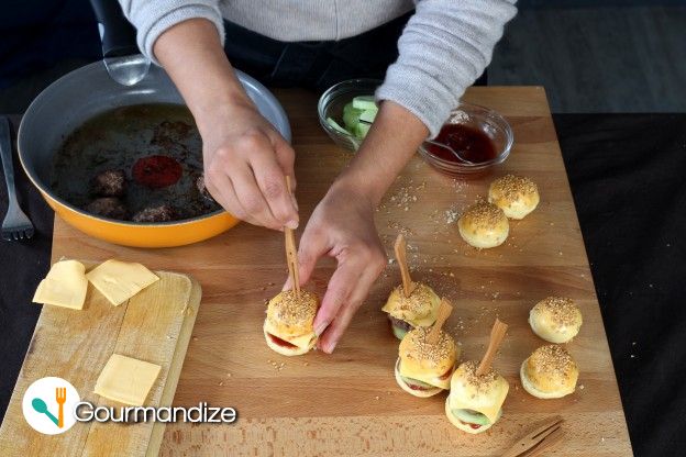 Assemble the burgers: bread