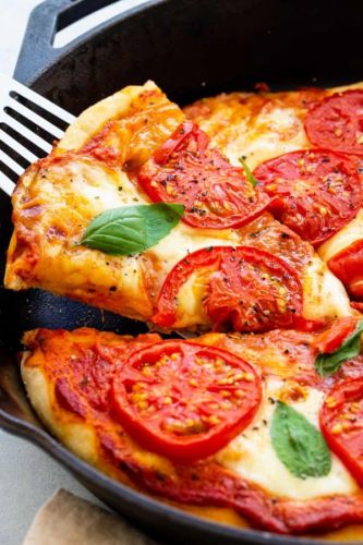 Margherita Skillet Pizza