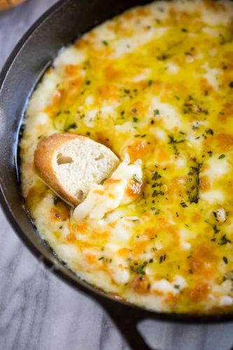 Baked Fontina Cheese Dip