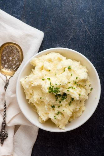 Instant Pot Mashed Potatoes with Sour Cream and Garlic