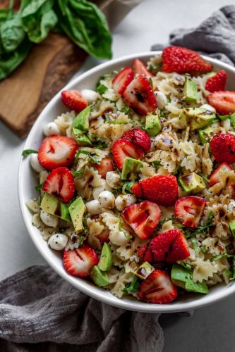 Strawberry Caprese Pasta Salad