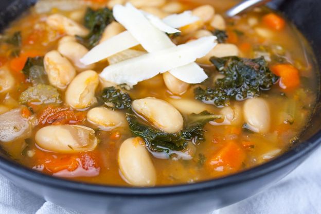 Tuscan White Bean Soup