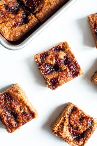 Vegan Peanut Butter and Jelly Swirl Snack Cake