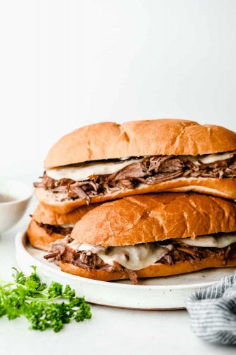 Slow Cooker French Dip Sandwiches