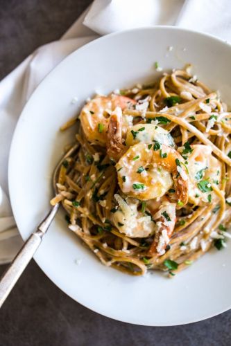 Garlic Butter White Wine Shrimp Linguine