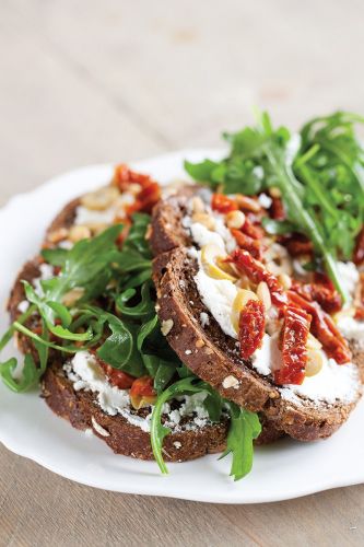 Goat cheese sandwich with sun-dried tomatoes