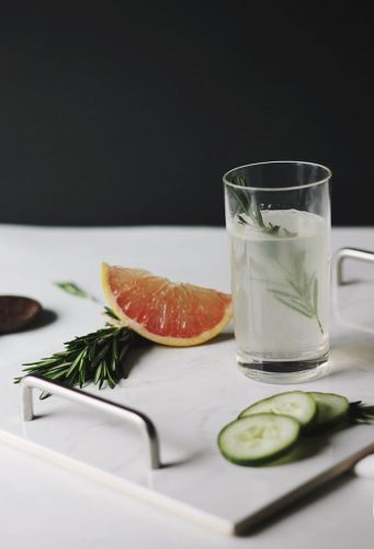 Grapefruit Rosemary Fizz