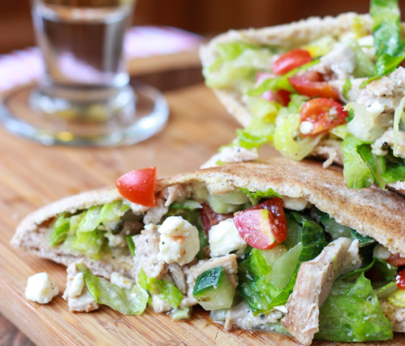 Greek chicken salad pita pockets