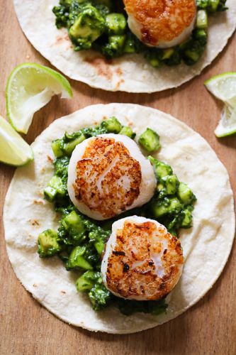 Green Scallop tacos