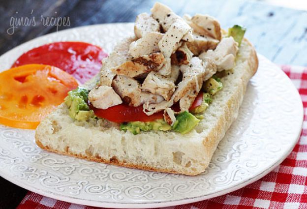 Grilled chicken sandwich with avocado and tomato