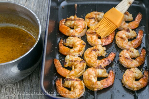 Grilled Garlic Cajun Shrimp Skewers