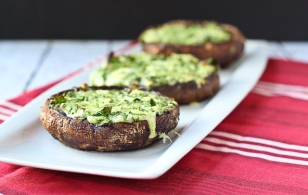 Grilled Portobella mushrooms with spinach and cheese