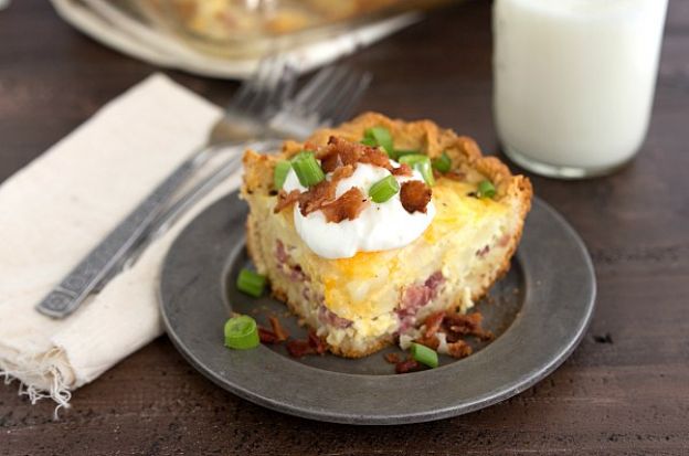 Hashbrowns and ham quiche