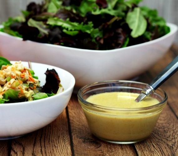 Healthier Honey Mustard Salad Dressing