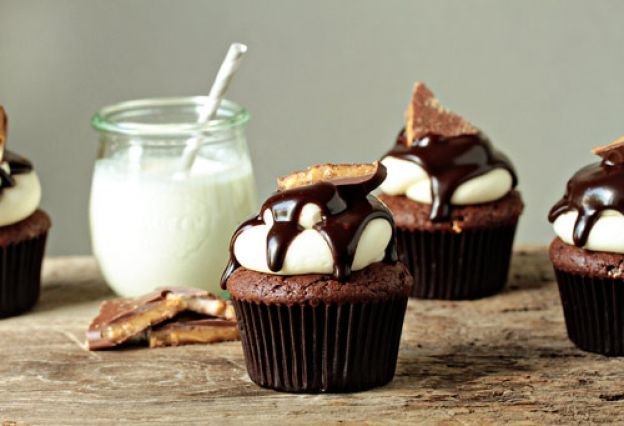 Heath bar cupcakes