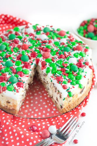 Christmas chocolate chip cheesecake