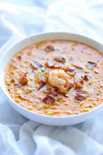 SHRIMP AND CORN CHOWDER