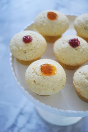 Jam-filled corn muffins