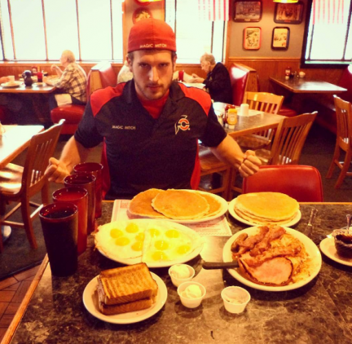 Wisconsin - Johnny V's Classic Cafe King or Queen Breakfast Challenge