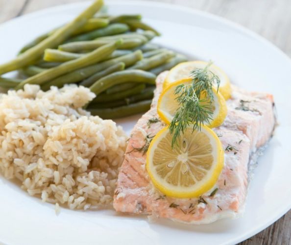 Slow Cooker Lemon & Dill Salmon