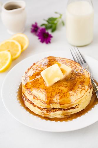 Lemon ricotta pancakes