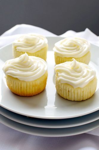 Limoncello frosting