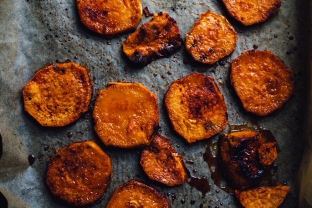 Maple paprika caramelized sweet potatoes