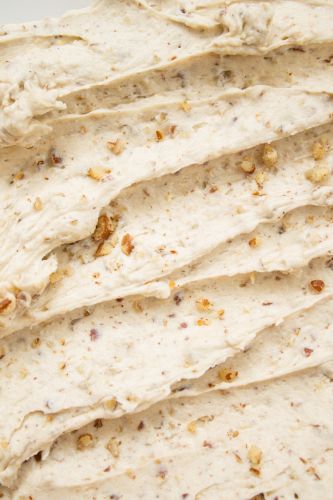 Maple pecan frosting