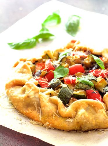 Mediterranean Roasted Vegetable Galette