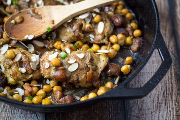 Moroccan chicken skillet