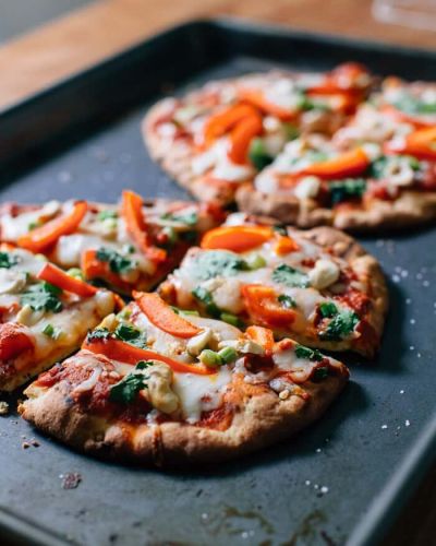 Thai Curry Pizza with Naan Bread