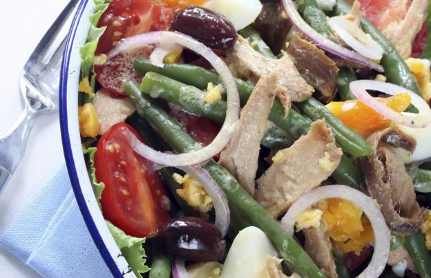 Easy niçoise salad