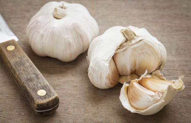 Peel Garlic With Zero Hassle