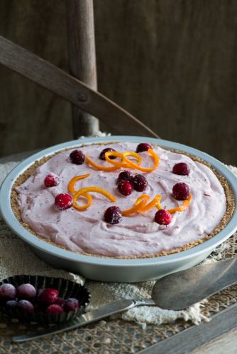 No-bake cranberry pie