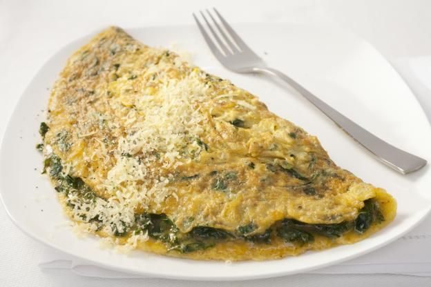 Spinach and cheese omelet