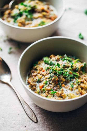 One-pot creamy spinach lentils