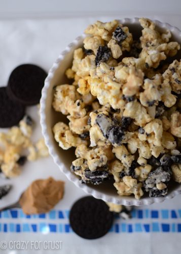 Oreo peanut butter popcorn