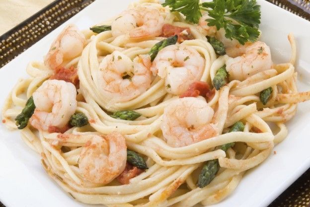 Seafood asparagus pasta