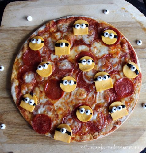 Minions pizza