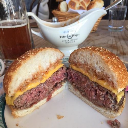 Peter Luger Steak House (Brooklyn)