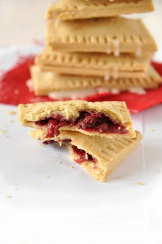 Vegan Berry Pop Tarts