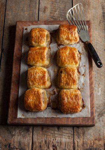 Easy pork pies with sage and apple