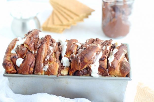 Nutella Smores Pull Apart Bread