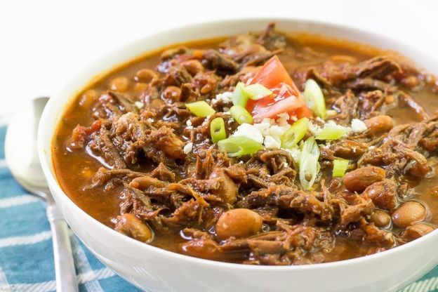 Slow Cooker Pulled Beef Chili