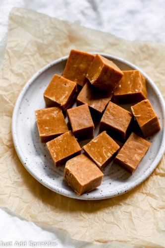 Pumpkin Spice Fudge