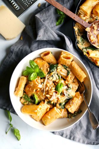 Red Pesto Pasta